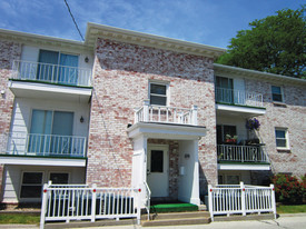 Building Photo - Sunset Apartments