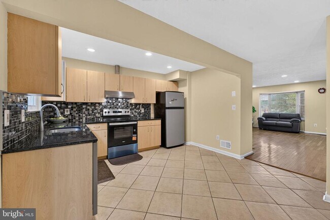 Building Photo - 1152 Southern Night Ln
