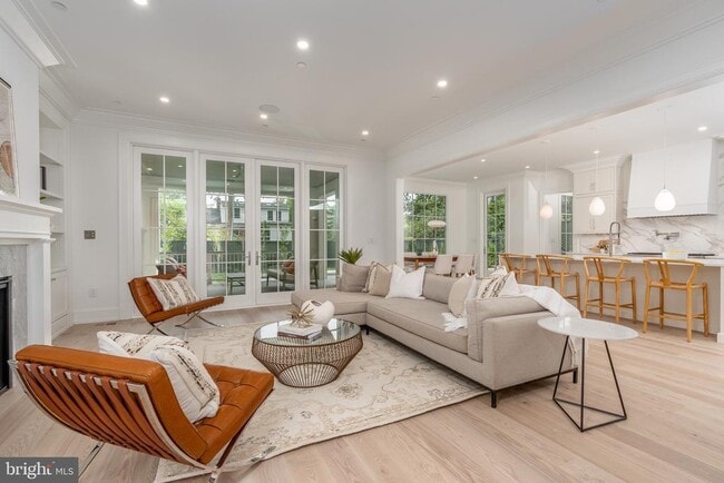 Building Photo - 4821 Rodman St NW