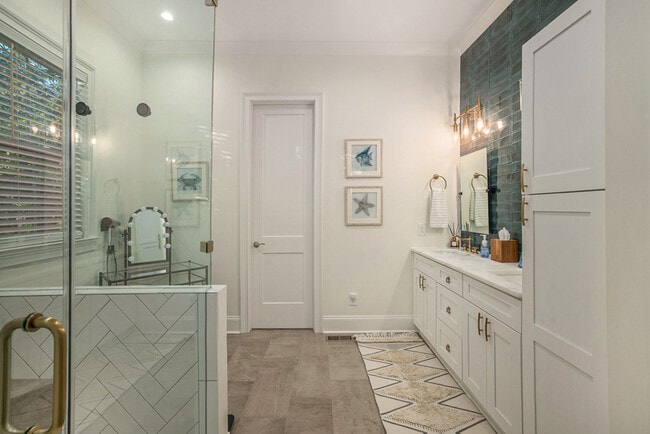 Building Photo - 133 McKelvey Pl