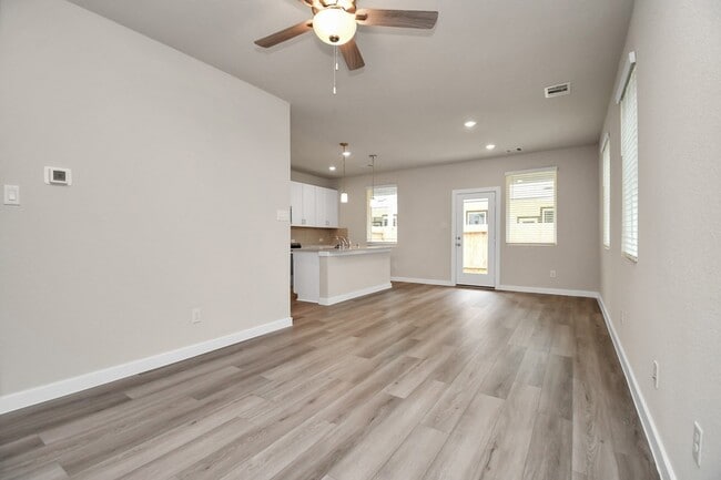 Building Photo - 8408 Rising Stream Dr