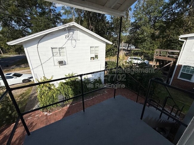 Building Photo - 2811 College St