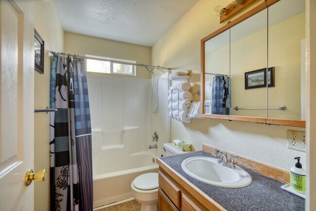 Building Photo - 70417 E Terrace Dr