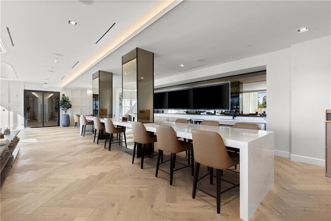 Building Photo - 2425 Peachtree Rd NE