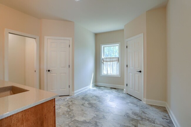 Building Photo - 11409 Weatherstone Dr