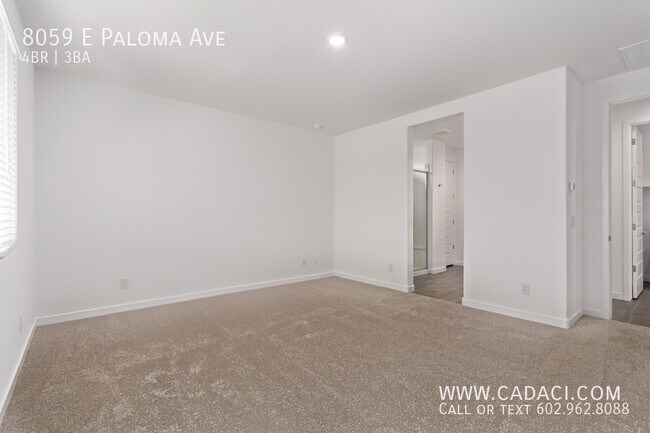 Building Photo - 8059 E Paloma Ave