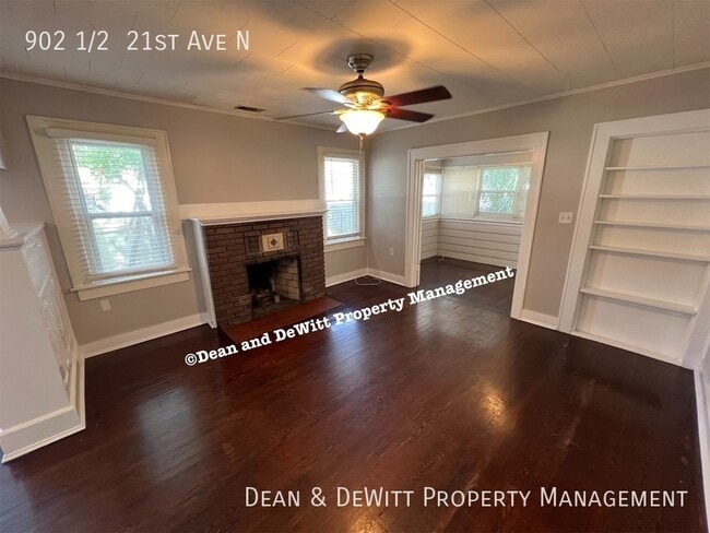 Building Photo - 902 1/2  21st Ave N-