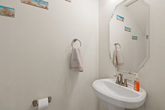 Building Photo - 4218 Audrey Manor Ln