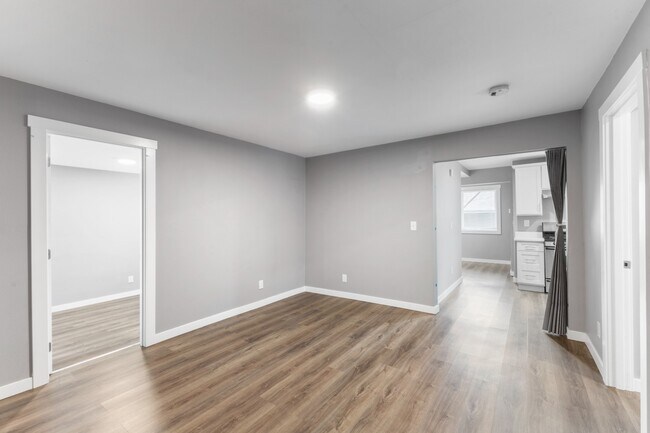 Building Photo - Modern 2-Bed Apartment in Heart of Tacoma