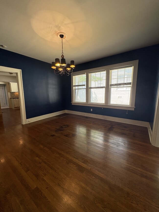 Building Photo - 100 Linwood Ct