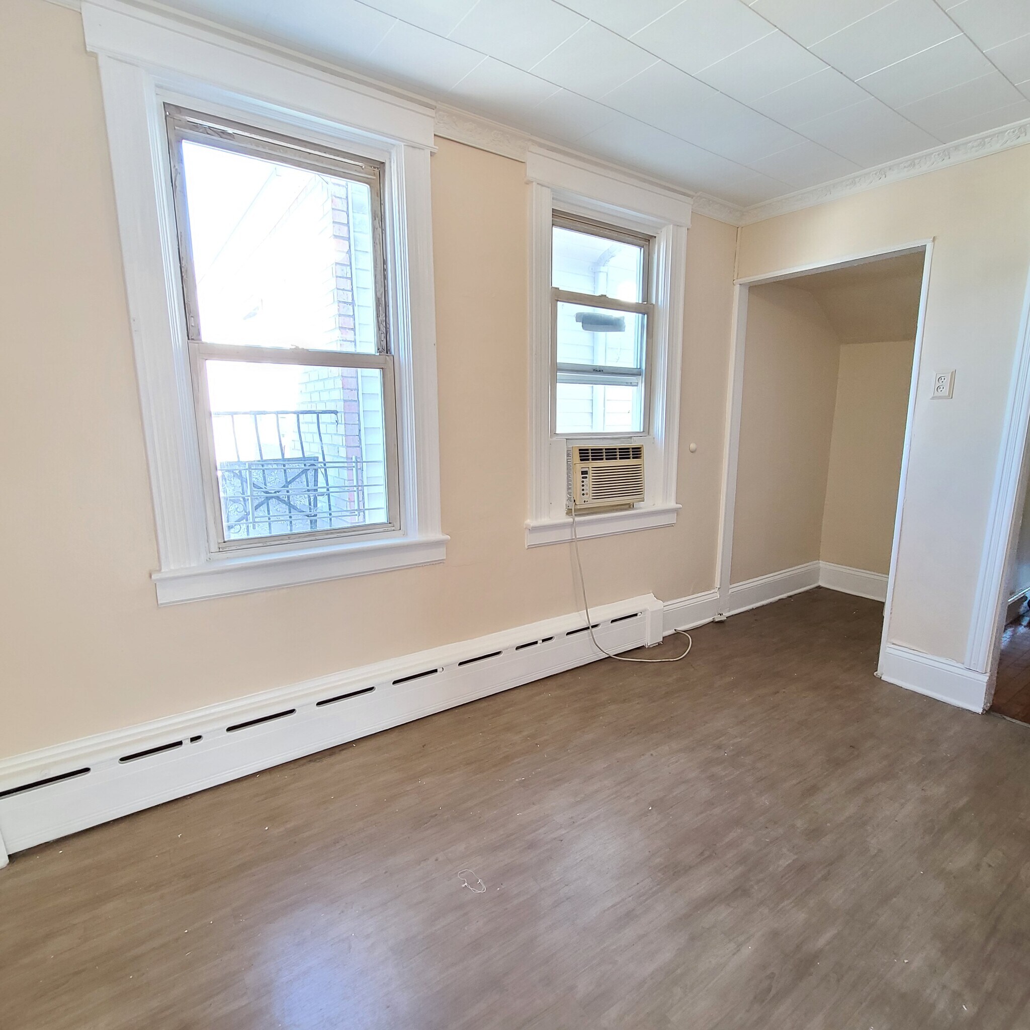 Building Photo - 1310 72nd St