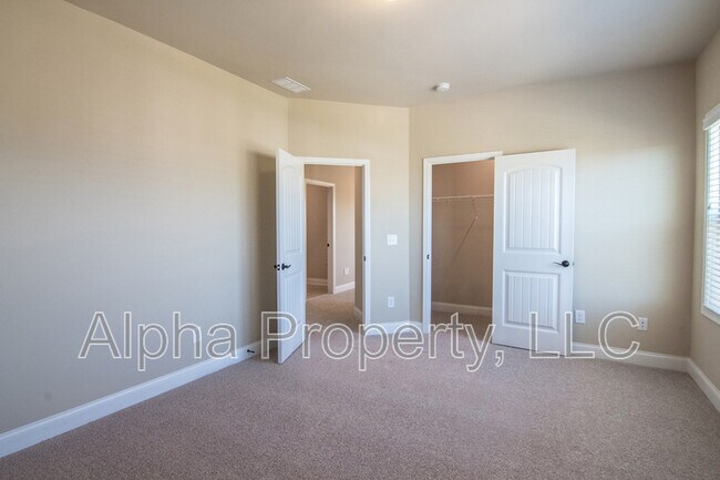 Building Photo - 14 Ossabaw Loop