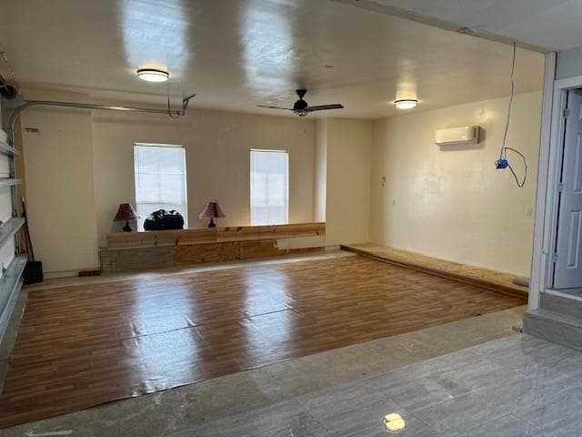Building Photo - 6080 Southbend Dr N