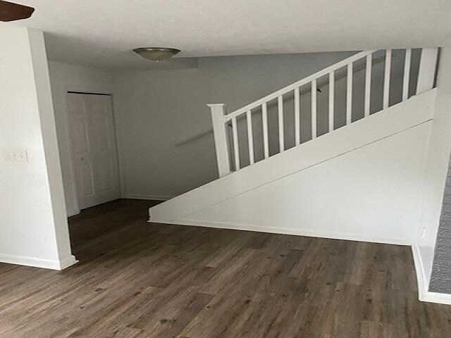 Building Photo - 513 Westwood Dr