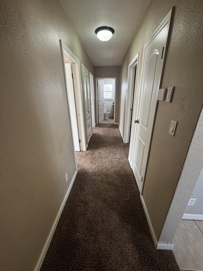 Building Photo - 1701 Belmont St