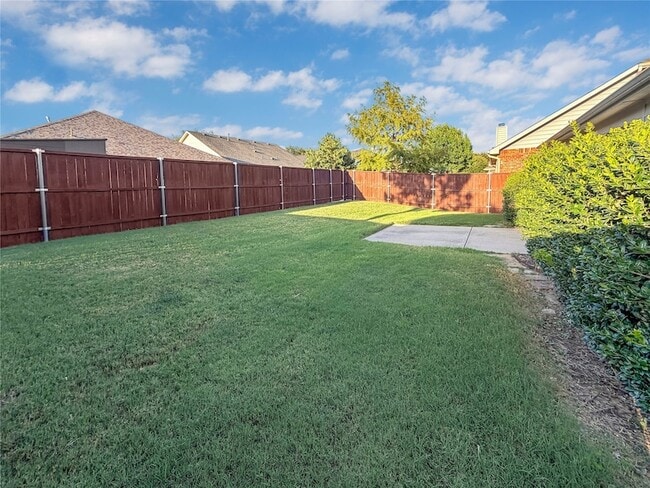 Building Photo - 9620 Tipperary Dr