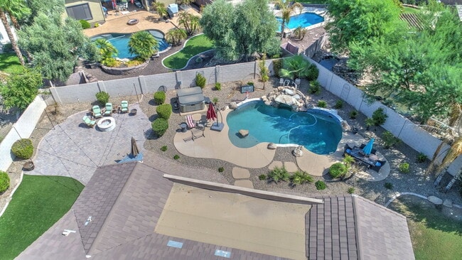 Building Photo - 4221 S Danyell Dr