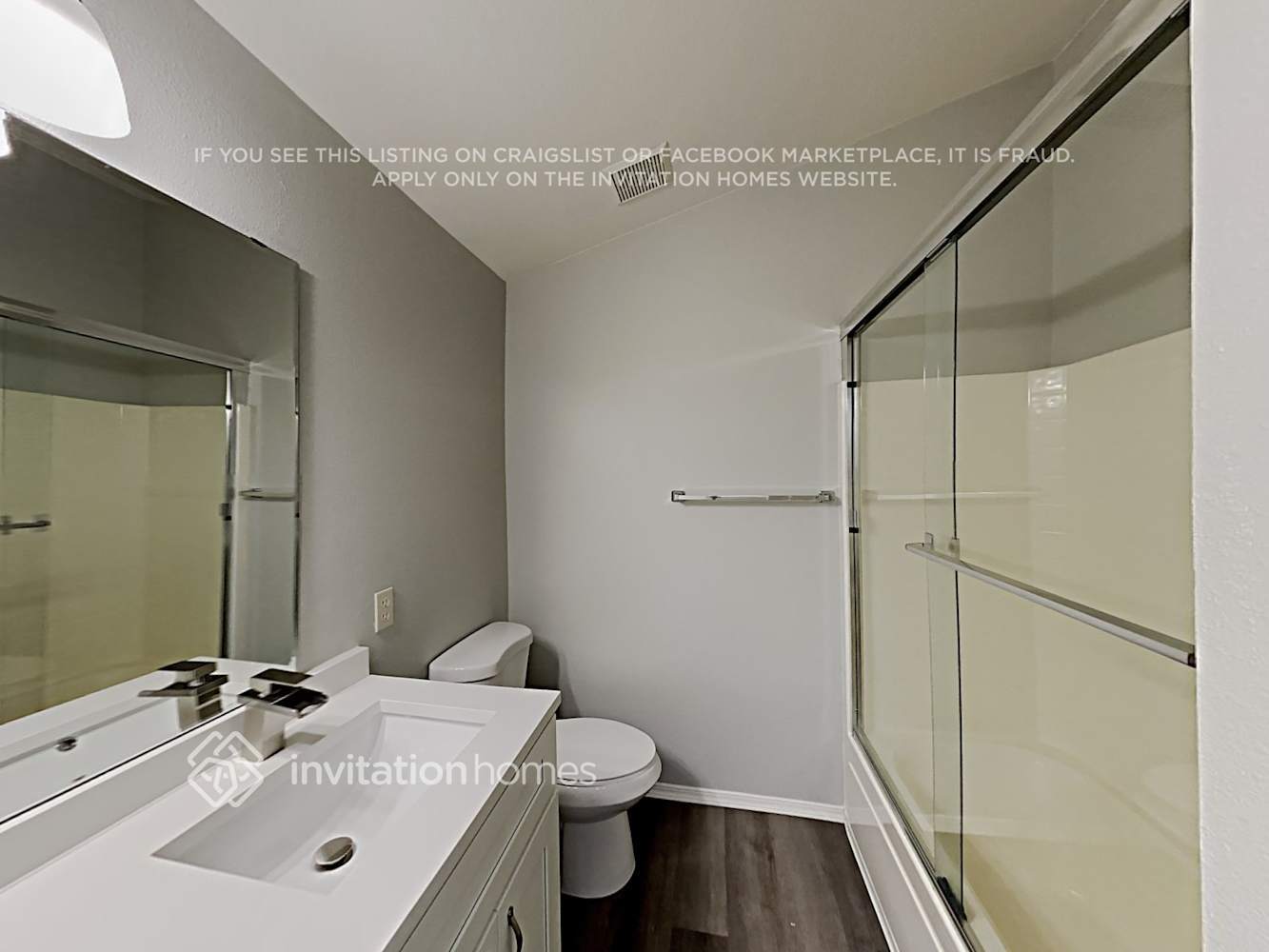 Building Photo - 15639 Canby Dr