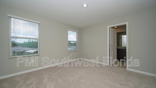 Building Photo - 5816 Ocean Isle Dr