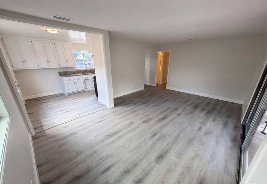 Building Photo - 14809 Dancer St