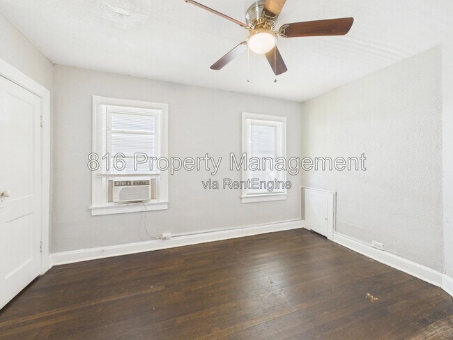 Building Photo - 5127 Olive St