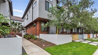 Building Photo - Prime Location Condo in the Heart of San Antonio!