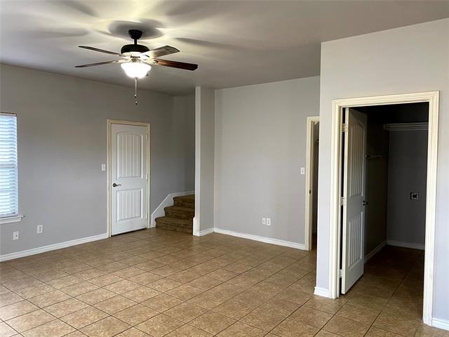Building Photo - 906 Parkplace Ridge