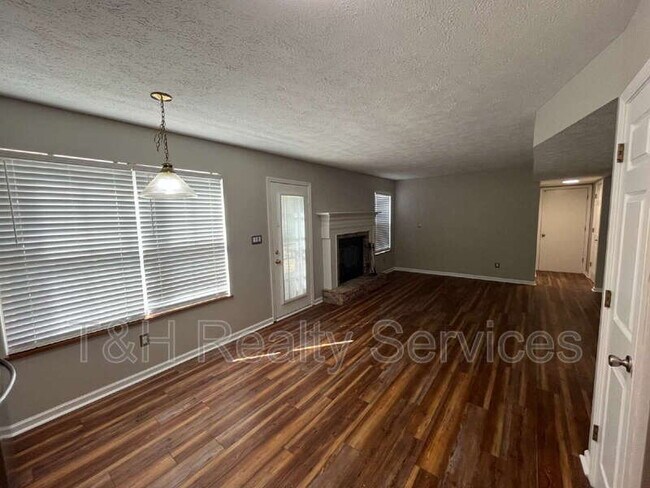 Building Photo - 860 Sable Ridge Dr