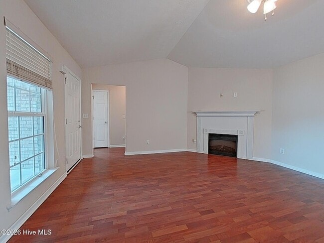 Building Photo - 298 High Meadows Cir
