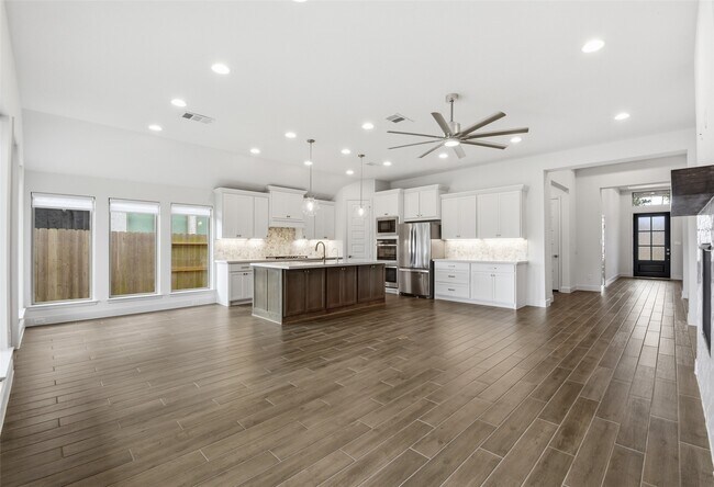 Building Photo - 15647 Turtlehead Trl