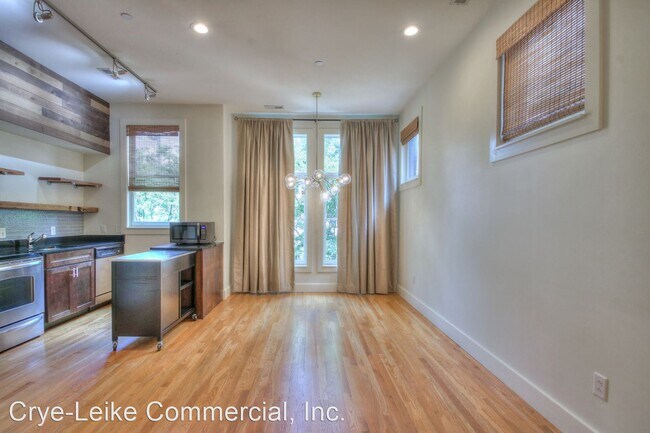 Building Photo - 2 br, 2 bath House - 1205 Paris Ave #204