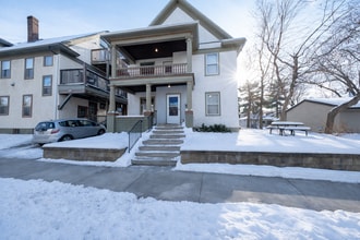 Building Photo - 507 W 33rd St