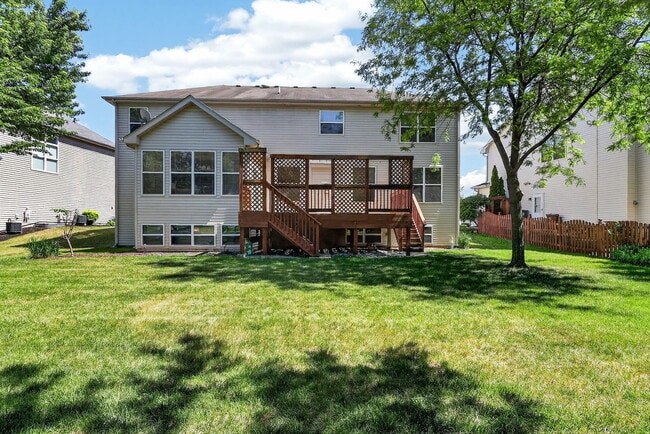 Building Photo - 607 Mansfield Way