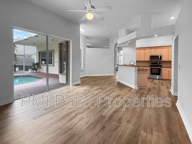 Building Photo - 10293 Allamanda Blvd