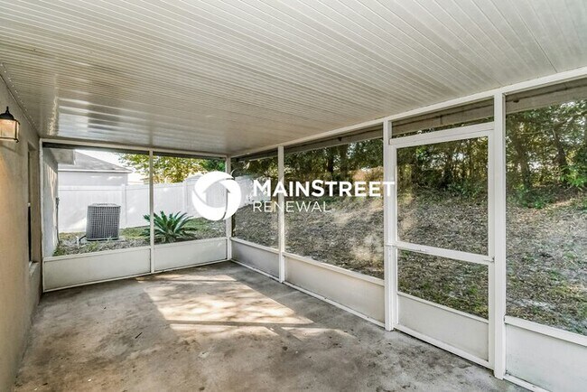 Building Photo - 3 Bedroom Pet-Friendly Home in jacksonville, FL with Main Street Renewal
