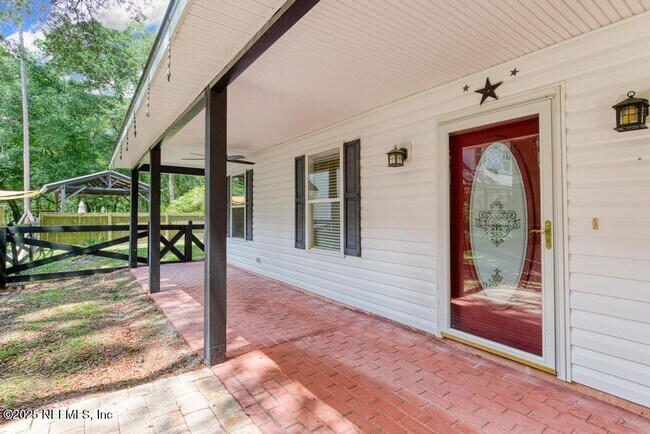 Building Photo - 8223 Hardwood Landing Rd