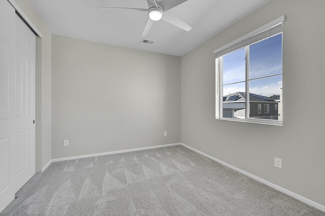 Building Photo - $2,550.00 - 3 Beds,2.5 Baths, Single Famil...