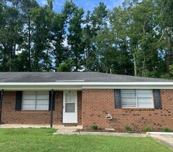 Building Photo - 106 Mayberry Ct