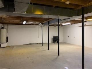 Building Photo - 866 Lee Dr