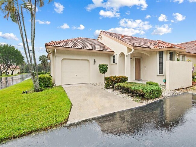 Building Photo - 8292 Waterline Dr