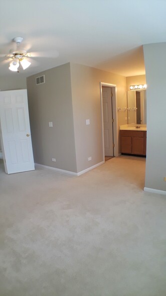 Building Photo - 2817 Adams Ct