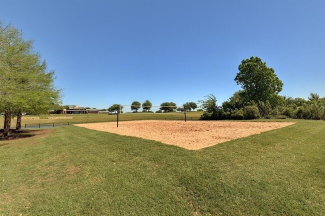 Building Photo - 806 Broken Trace Ct