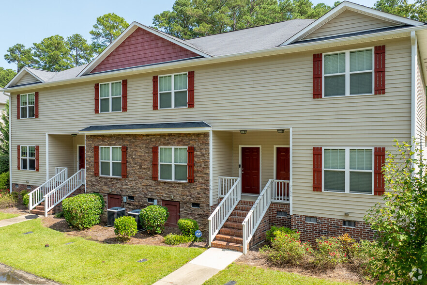 Primary Photo - Townes at Northridge Park Townhomes