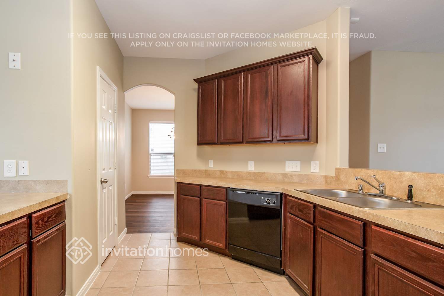 Building Photo - 1010 Doubletree Glen Dr