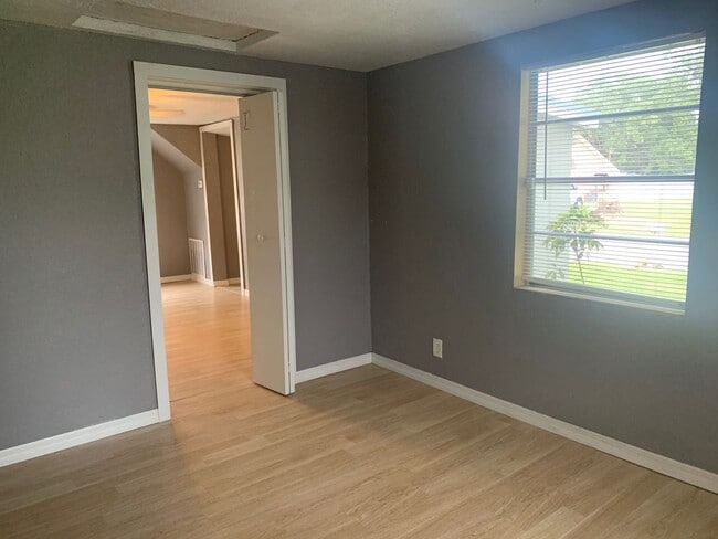 Building Photo - Cozy Remodeled  1 Bed/1 Bath Home in Saint Cloud