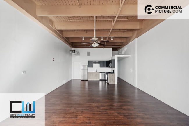 Building Photo - 2200 E Venango St