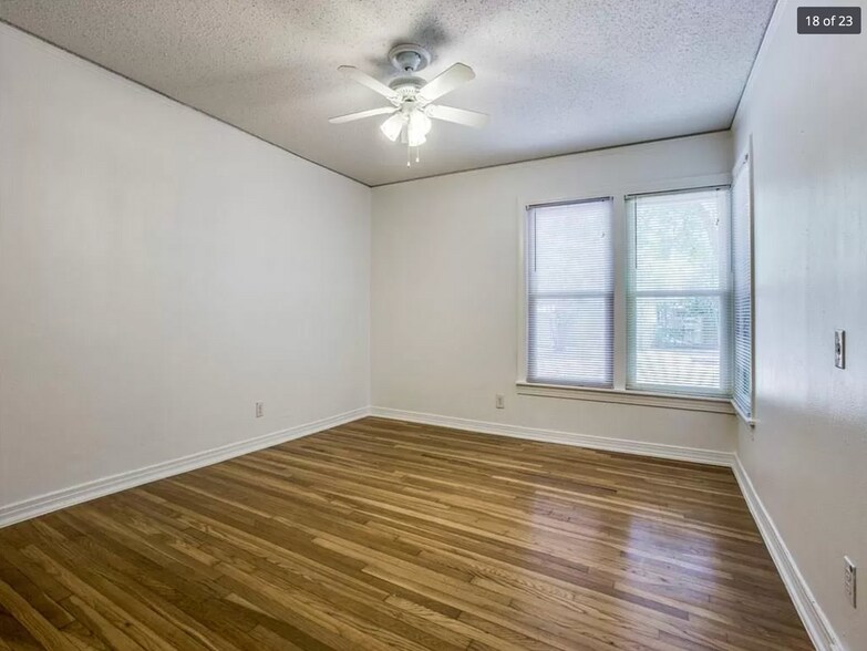 Building Photo - 4009 Acacia St