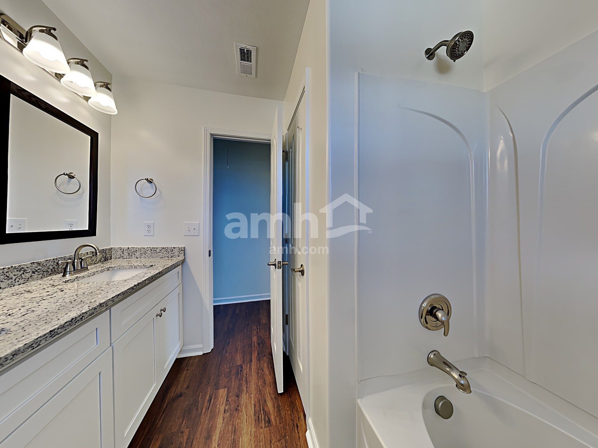 Building Photo - 216 Giants Ridge Rd