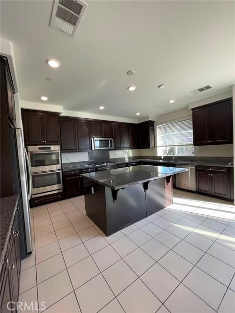 Building Photo - 13245 Winslow Dr