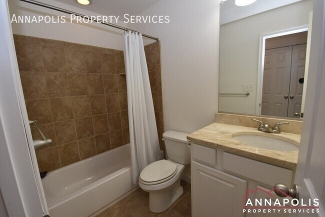 Building Photo - 102 Carraway Ln